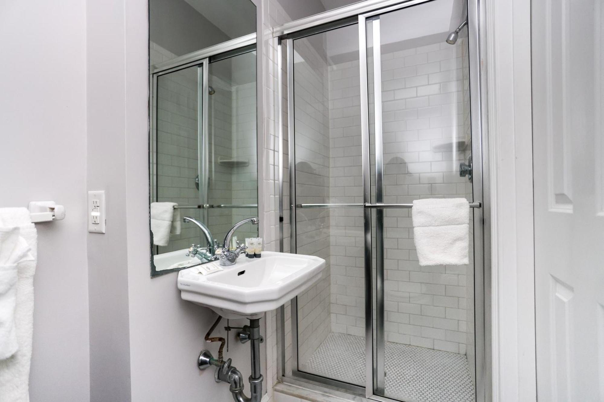 Downtown Boston Studio, #36 Bagian luar foto
